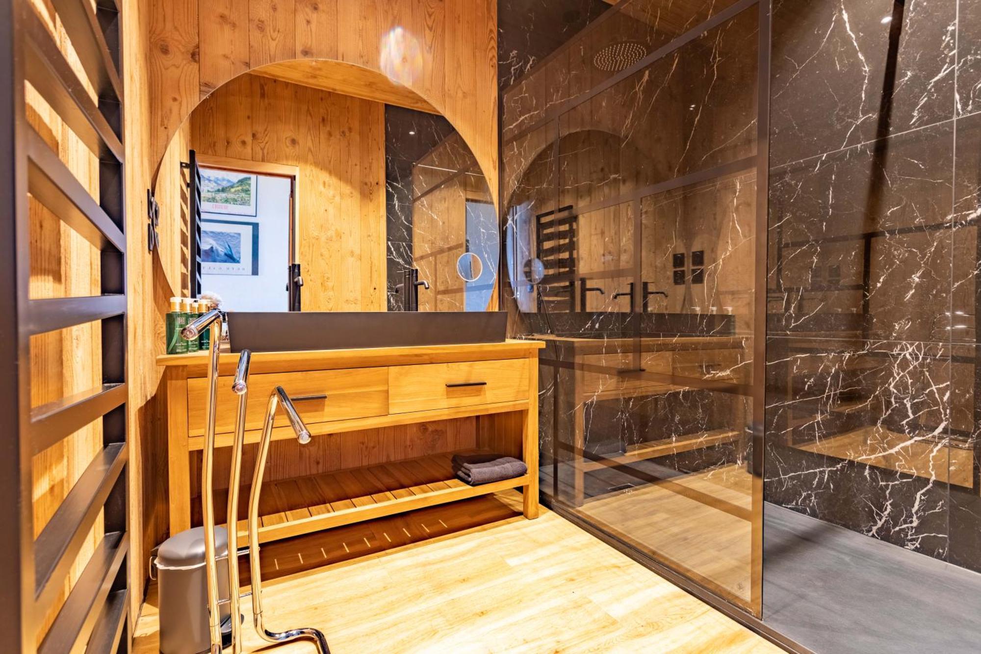 Le petit Paradis, chalet au coeur des 3 vallées Saint-Marcel  Exterior foto